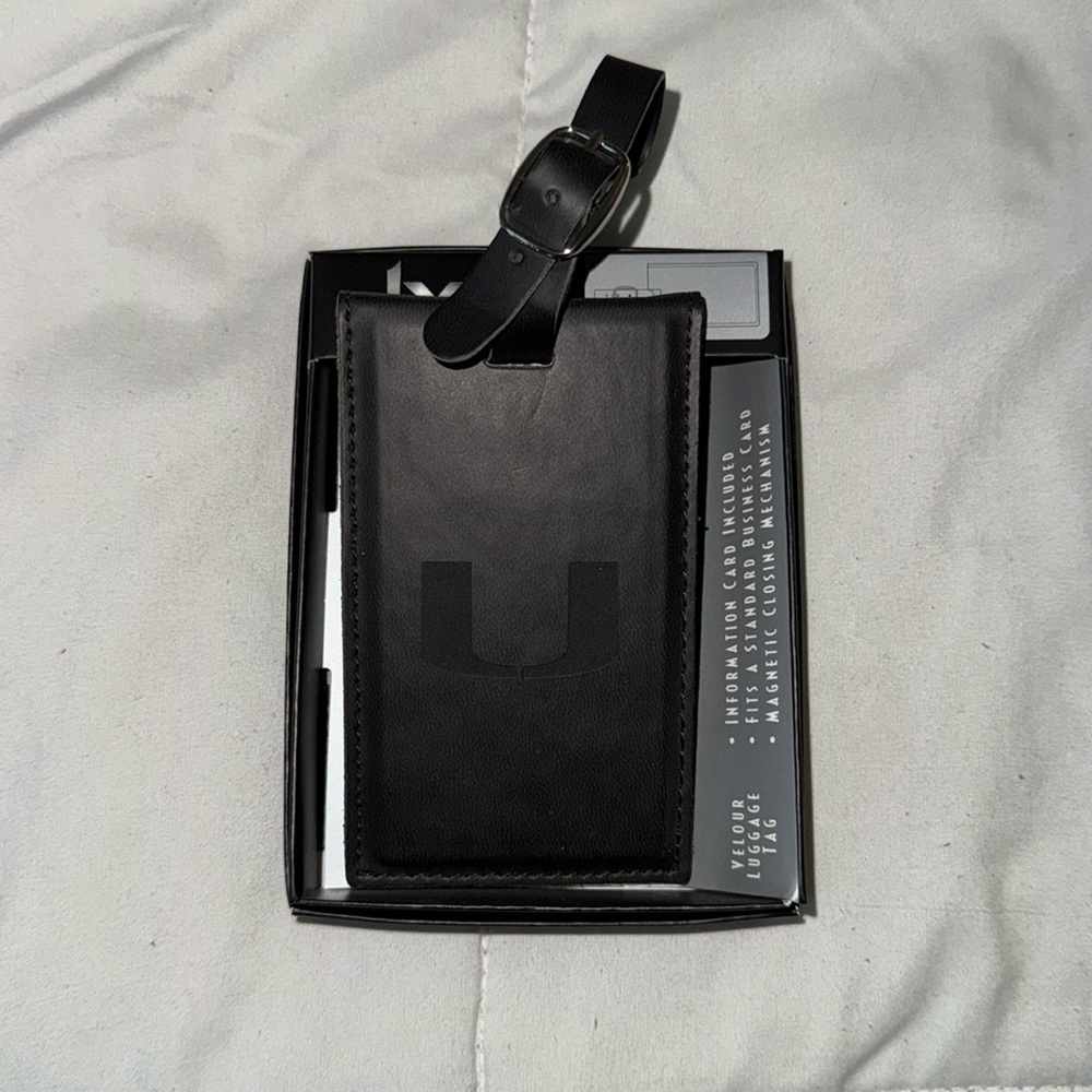Miami Leather Luggage Tag